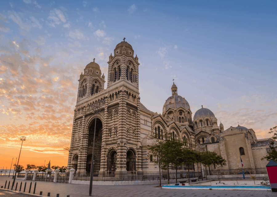 Marseilles Gourmet Tour: Taste the Finest Local Delicacies
