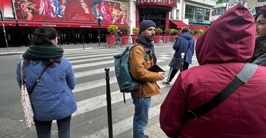Montmartre Walking Tour: A Journey Through Art and History