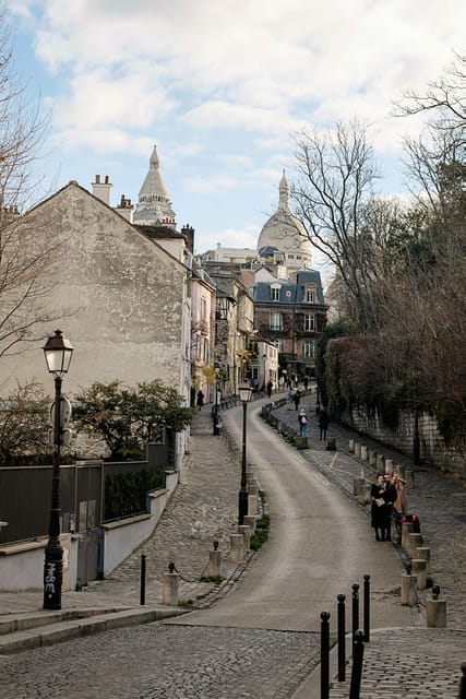 Montmartre Walking Tour With Smartphone App