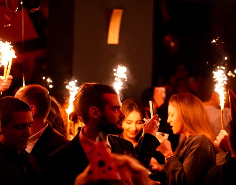 Nice: New Year’s Eve Bar Crawl