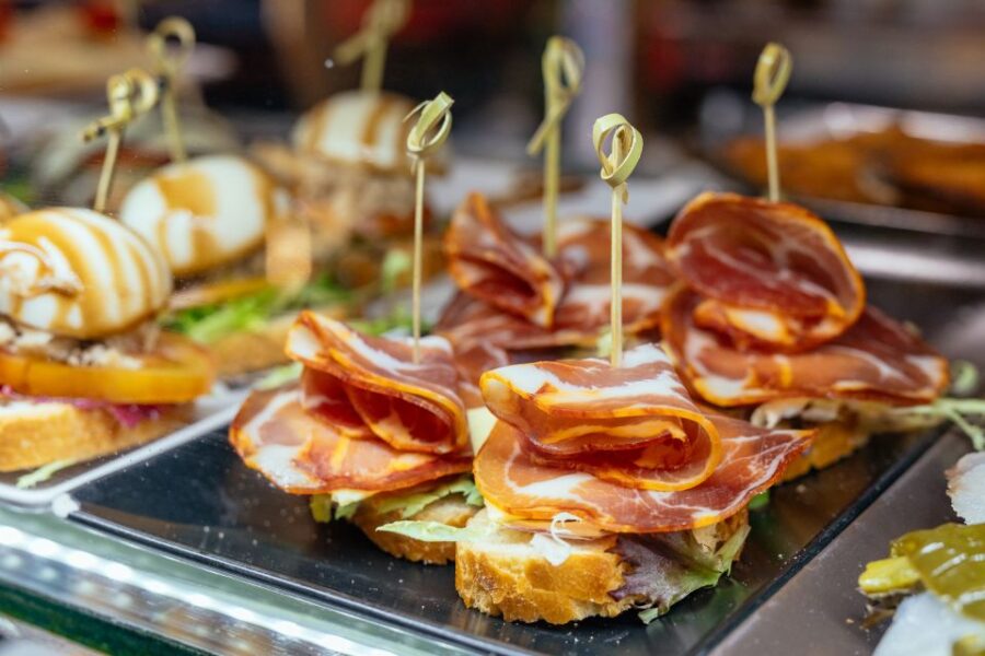 Palma De Mallorca: 10 Tastings Private Food Tour