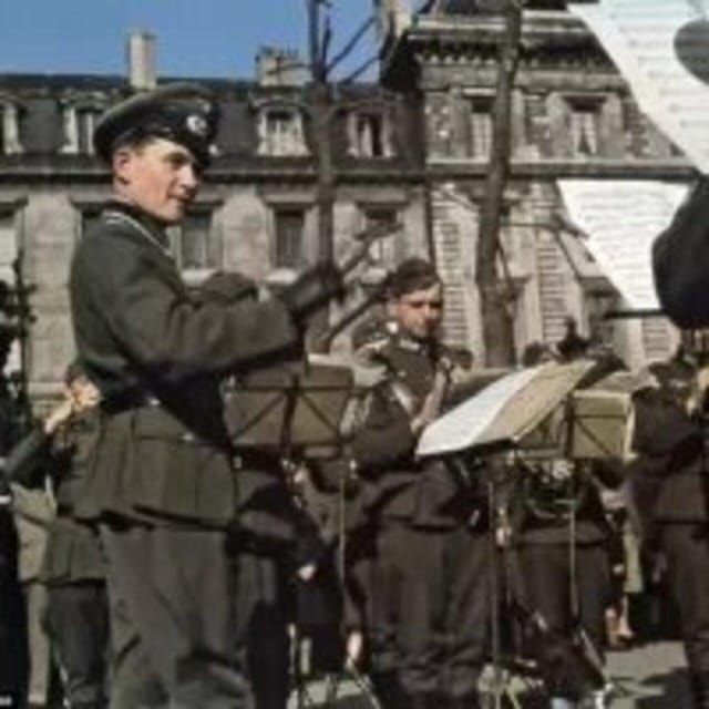 Paris: A Walk Through History (1940-1944)