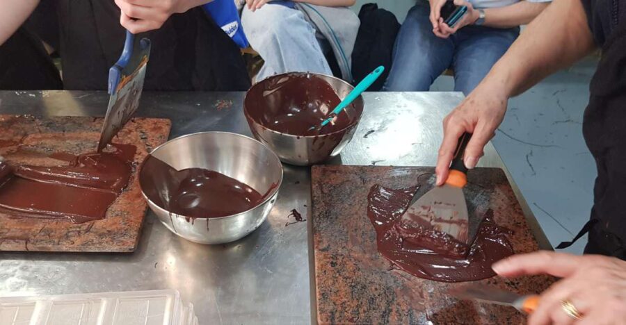 Paris: Chocolate Discovery Workshop and Tasting - Workshop Overview