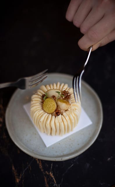 Paris: Curated Sweet Tour by a French Pastry School