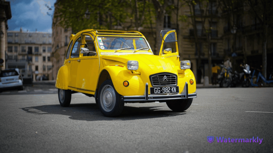Paris: Discover Paris 2CV
