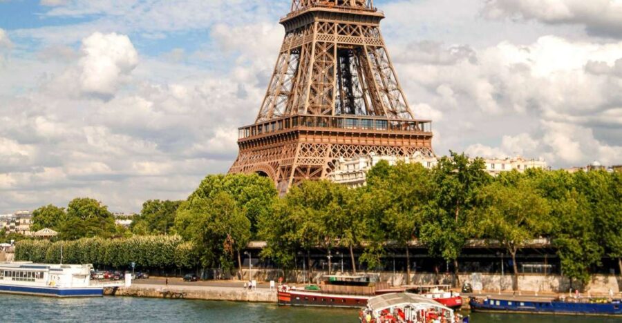 Paris: Eiffel Tower Access by Elevator & Seine River Cruise