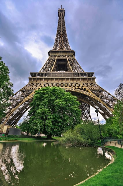 Paris: Illumination Bus Tour