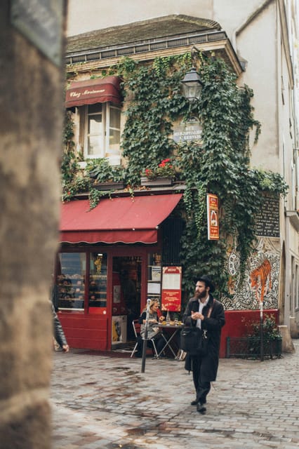 Paris: Le Marais Highlights Walking Tour in a Small Group