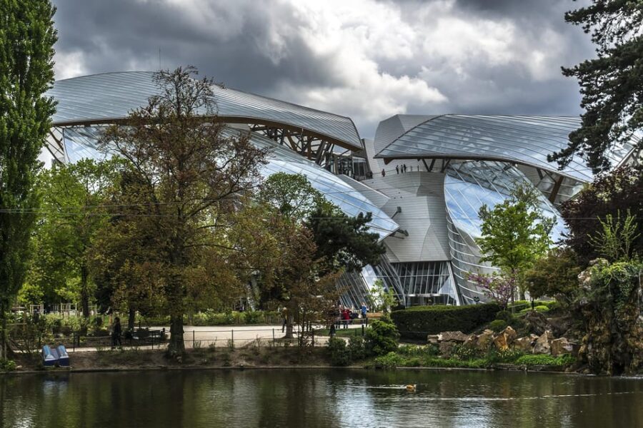 Paris: Louis Vuitton Foundation VIP Experience With Entry