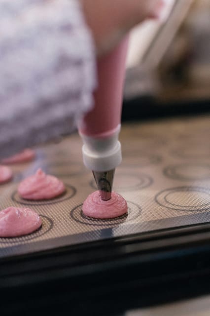 Paris: Macaron Baking Class - Exploring the Macaron Baking Class Experience