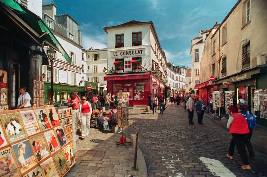 Paris: Magical Montmartre, Without the Crowds. Small Group