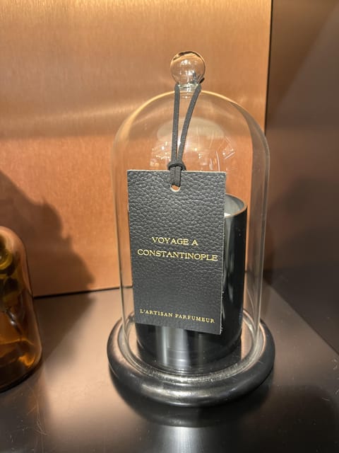 Paris: Marais District Perfume Private Walking Tour