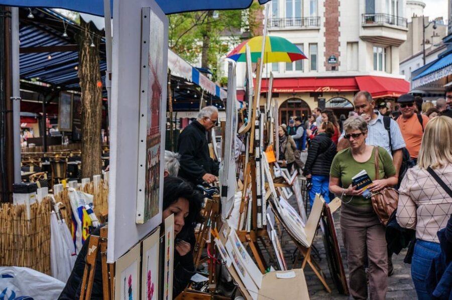 Paris: Montmartre Art and Cheese Tour