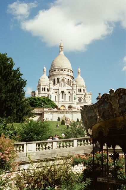 Paris: Montmartre Highlights Walking Tour in 1h30