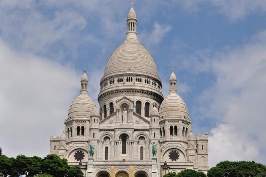 Paris: Montmartre Walking Tour