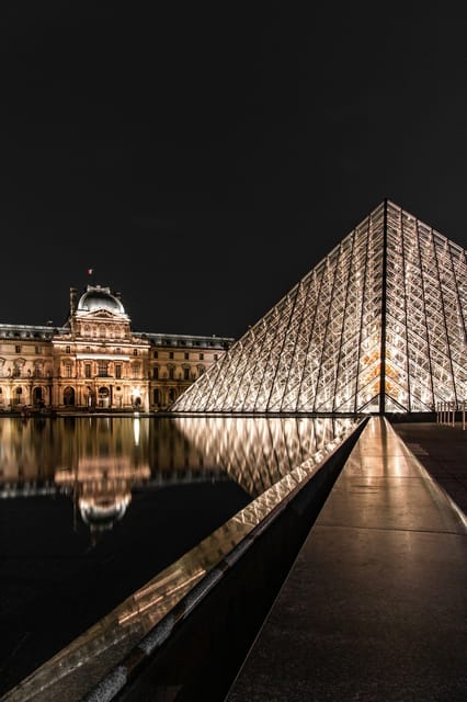 Paris: Private City of Lights Tour With Seine Cruise
