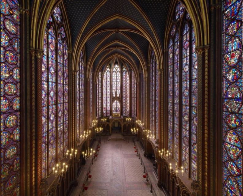 Paris: Ste Chapelle, Conciergerie Private Guided Tour +Entry
