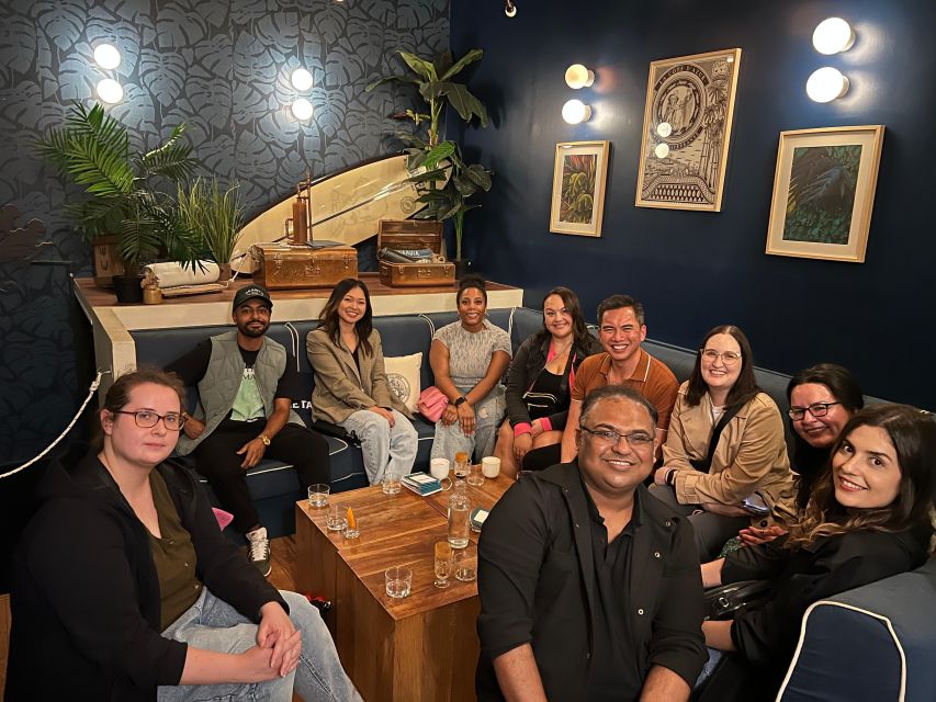 Parisolo Meet-Up:A Cultural Stroll,Drinks and Socializing