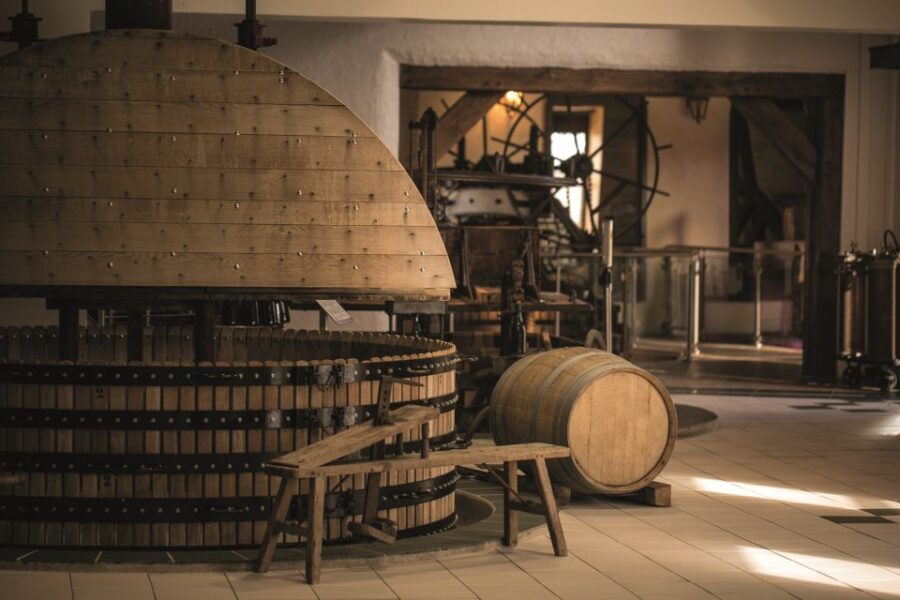 Passy-Grigny: Chocolate and Champagne Tasting Tour