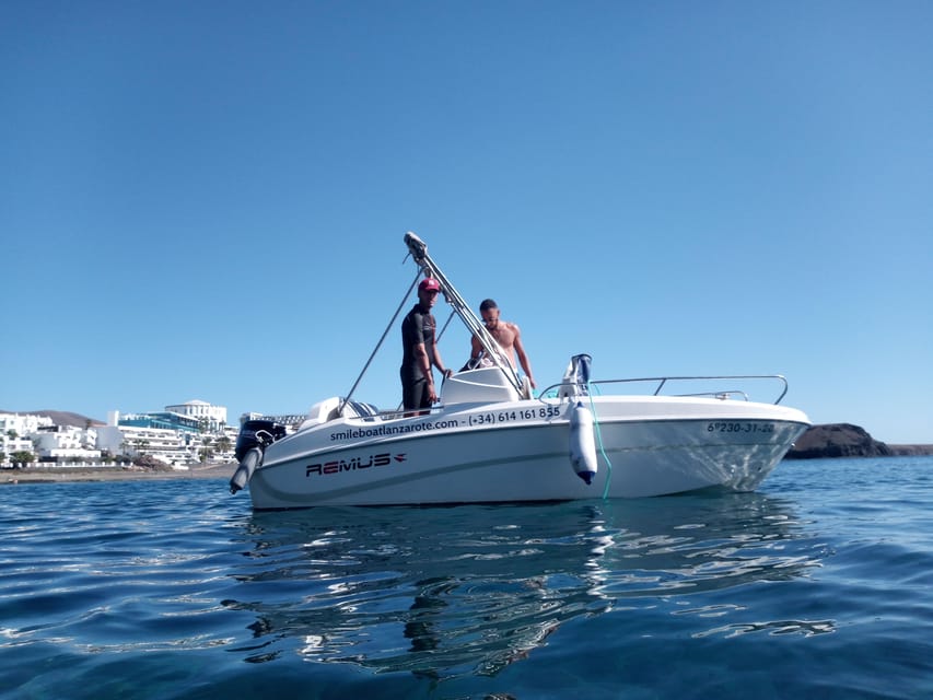 Playa Papagayo: Self-Drive Boat Rental