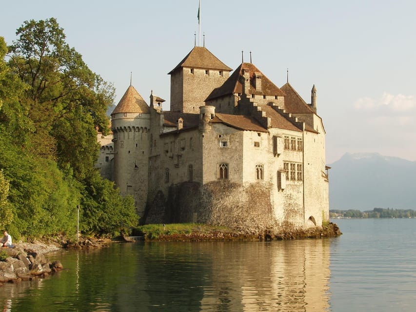 Private All Day Car Trip From Bern to Gruyeres & Fribourg