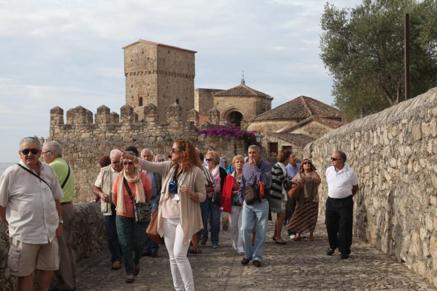 Private or Group Guided Visit in Trujillo