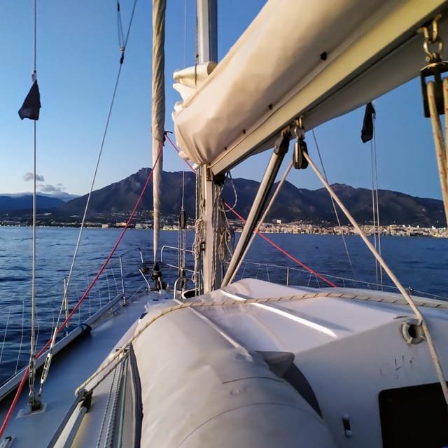 Private Sunset Sailing Trip