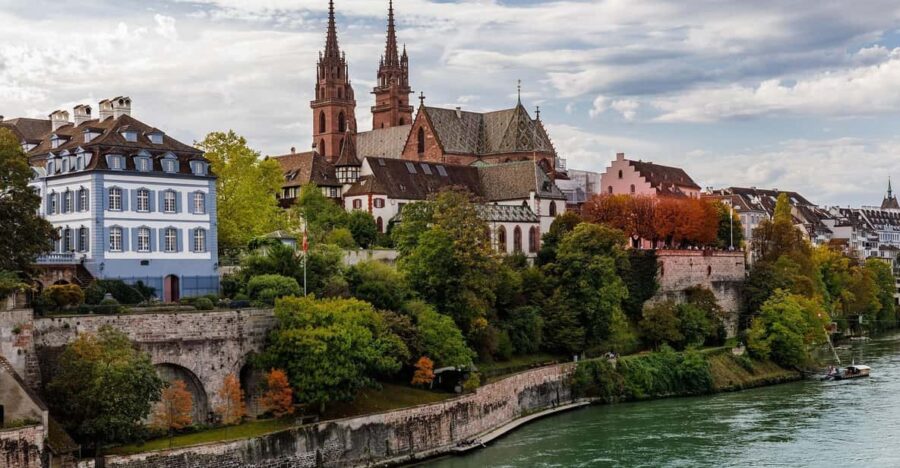 Private Trip: Zurich to Basel With English-Speaking Driver