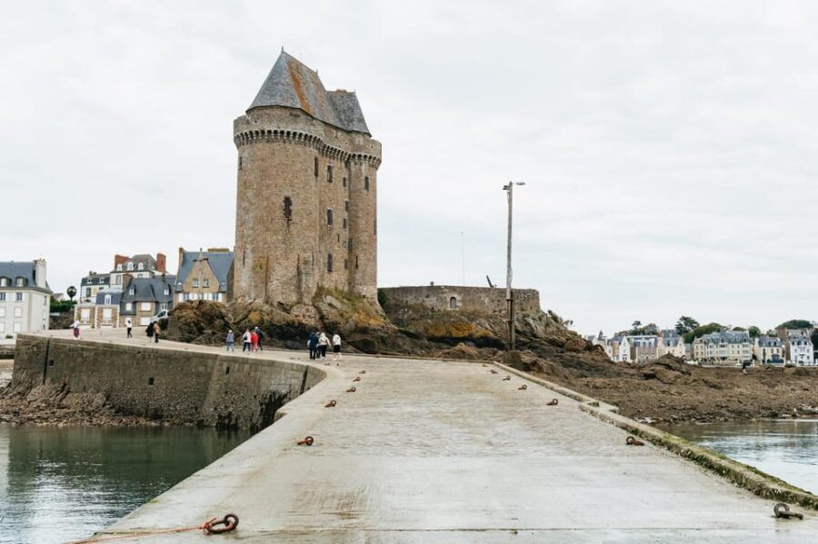 Saint-Malo: Guided Boat Tour With Local Captain - Tour Overview