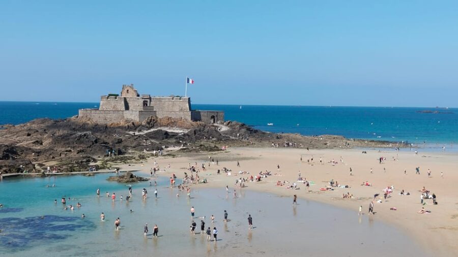 Saint-Malo: Private Guided Tour of the Historic Walled City - Tour Overview