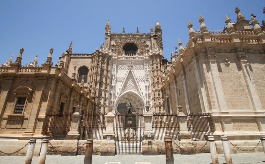 Seville: Private 3-Hour Monuments Tour - Tour Overview and Pricing