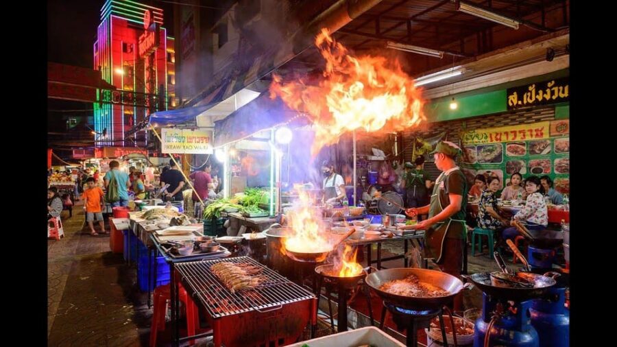 Taste of Bangkok: A 3-Hour Chinatown Food Feast