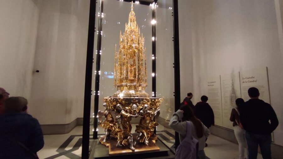 Toledo: Cathedral, Alcazar, Monastery, Jewish Quarter Tour