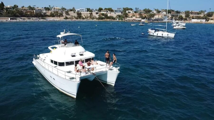 Torrevieja: Isabel Alba Catamaran Tour 4 Hours