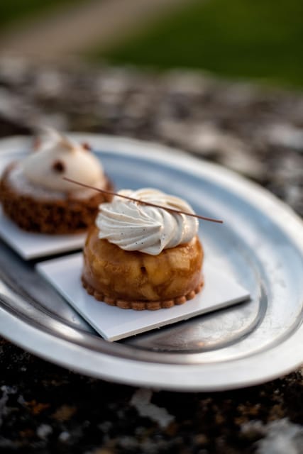Versailles: Farmers Market Food Tour by a Culinary School
