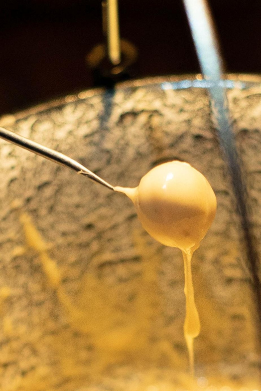 Zermatt: Outdoor Fondue Fun Experience Under the Stars