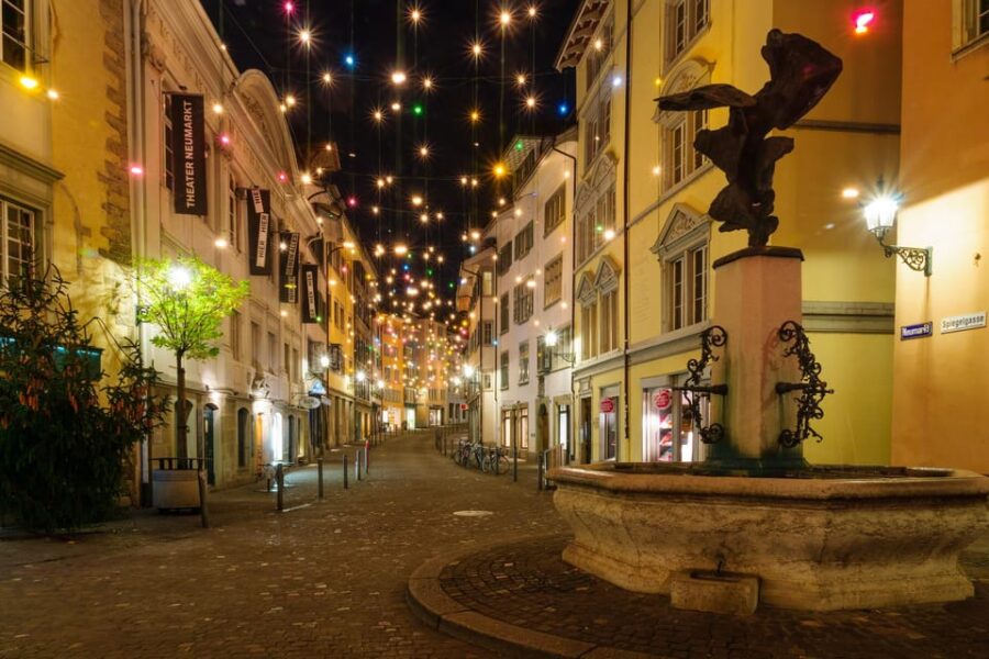 Zurich: Enchanted Christmas - A Festive Journey Walking Tour - Tour Overview