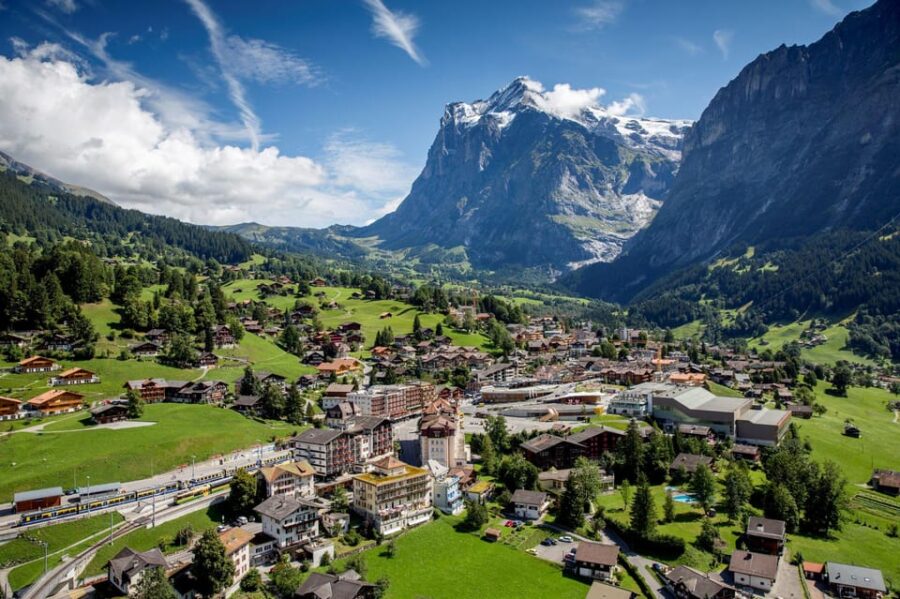 Zurich: Interlaken & Canyon Swing From Grindelwald Day Trip