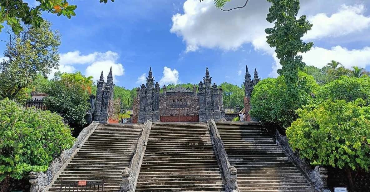 Hue: Imperial City, Royal Tombs & Pagoda Trip By Private Car - Royal Tombs