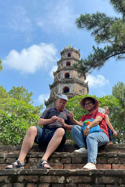 Hue: Imperial City, Royal Tombs & Pagoda Trip By Private Car - Thanh Toan Bridge and Thuy Xuan Hue Incense Village