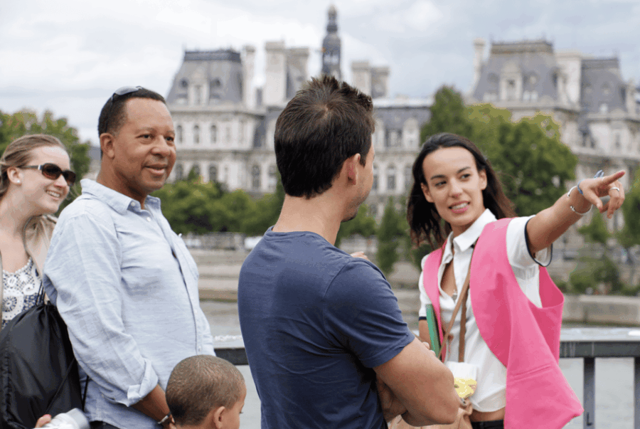 Paris Left Bank Small-Group: Notre-Dame, Pantheon, and More