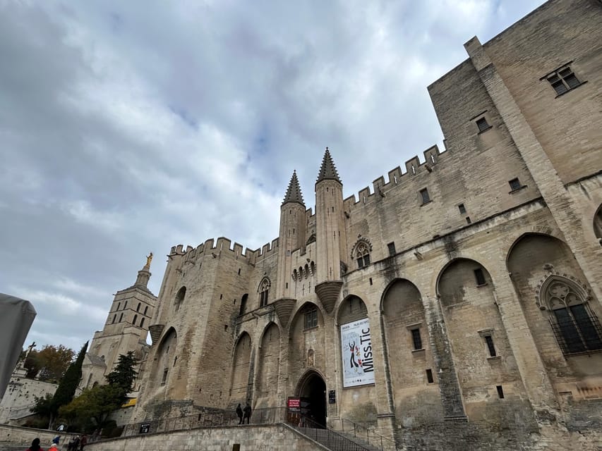 Provencal Flavours and Secrets of the City