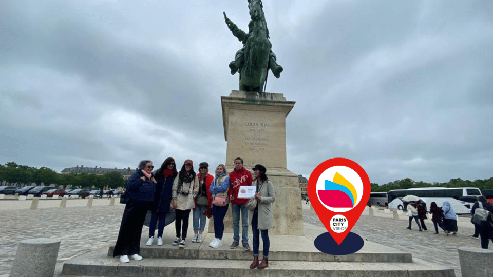 Versailles: Skip-The-Line Guided Tour of Palace With Gardens