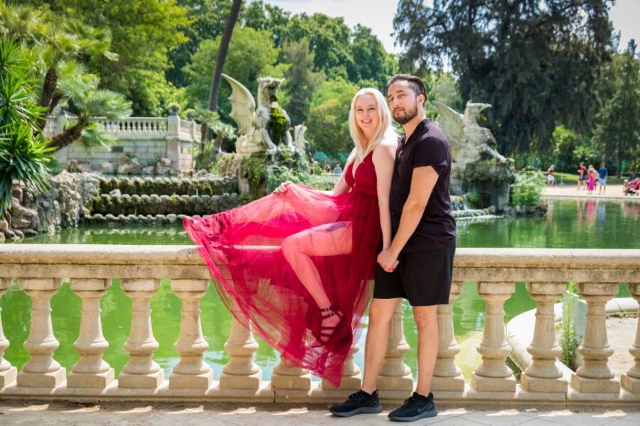 Barcelona: Photoshoot in Scenic Locations
