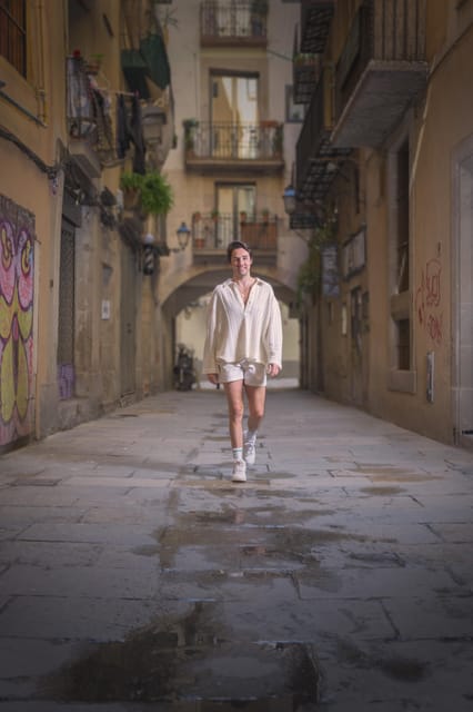Barcelona Professional Photoshoot: Capture Your Best Moments