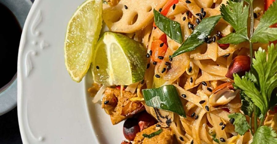 Barcelona: Vegan Thai Cooking Course at in Bloom