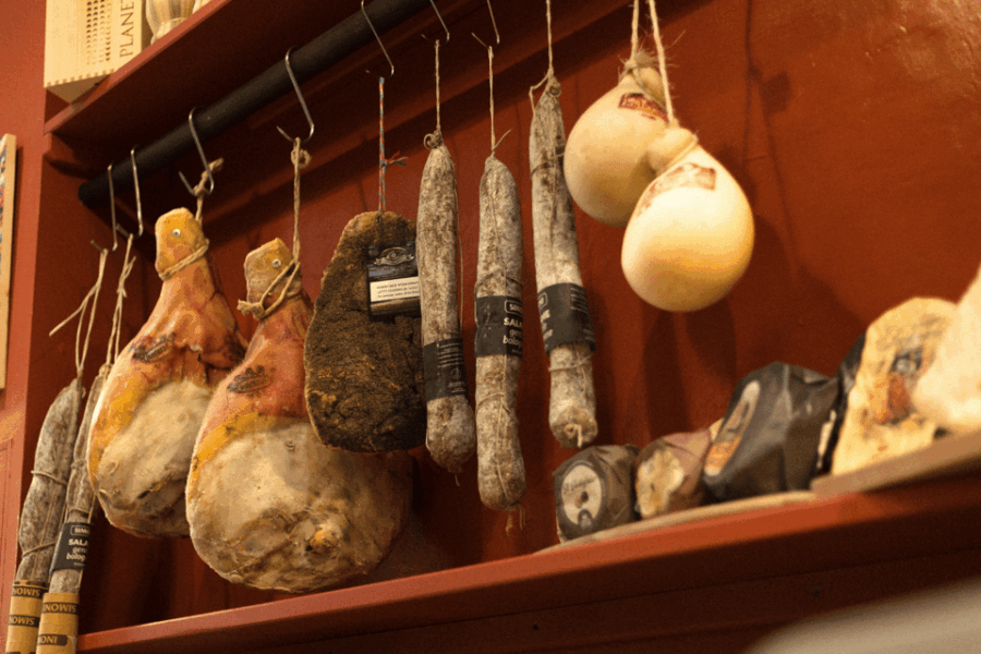 Bologna: Food and Wine Tasting With Interactive Game