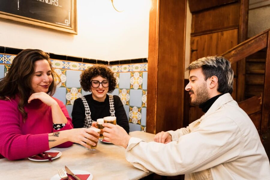 Cadiz Food Tour With Tapas & Drinks With a Local