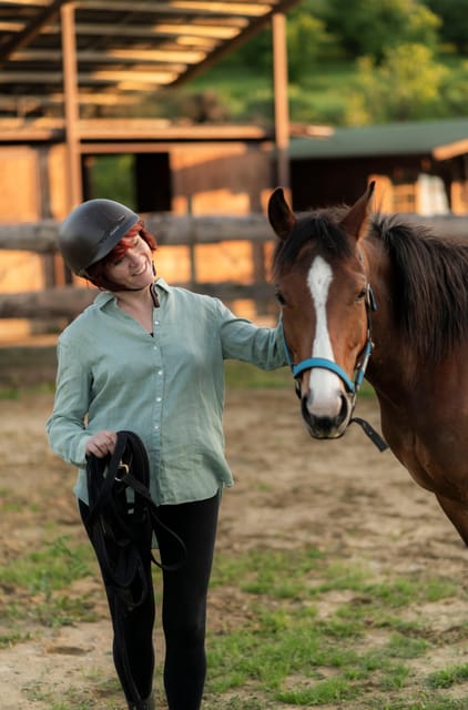 Experiential Activity With Horses: an Experience in Connection