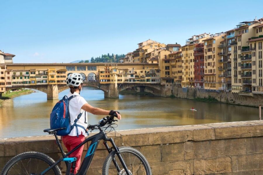 Florence:E-Bike City Tour With Stop at Piazzale Michelangelo